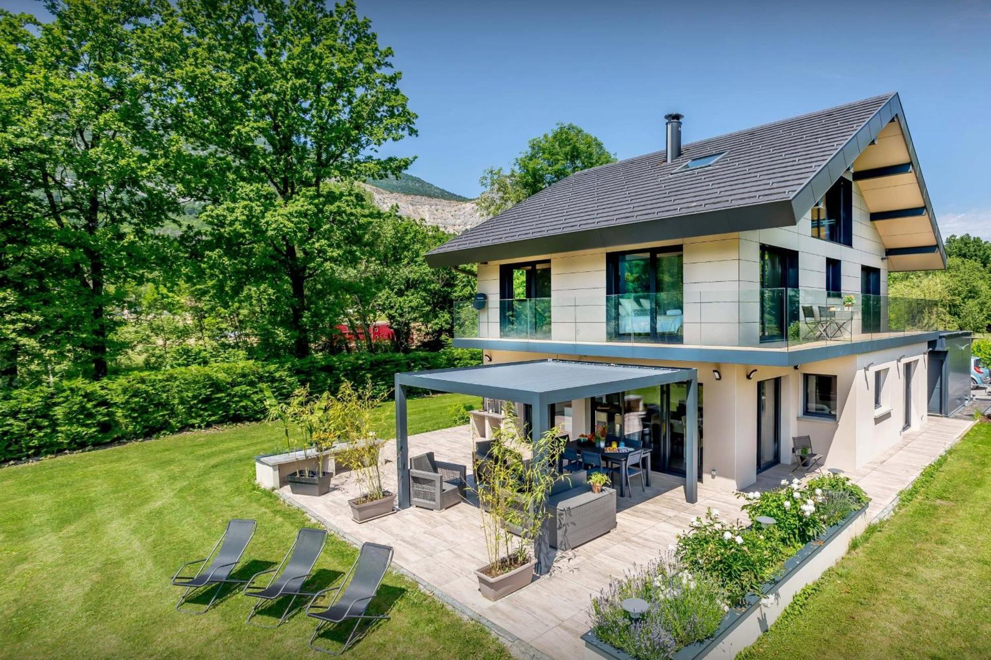 Chalet Lomatika - Ovo Network Doussard Exterior photo